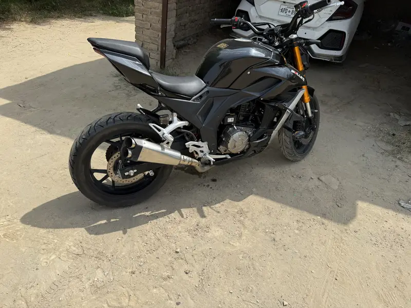 Ducati v4 replica 400cc